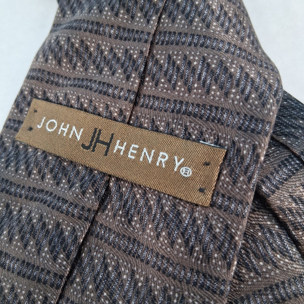 John Henry Necktie Mens OS Brown Geometric Chevron Striped Silk Classic USA Made
